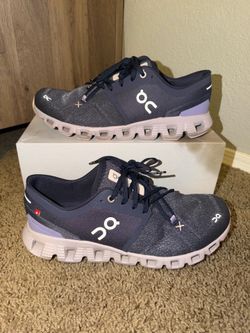 On cloud x3 size 9