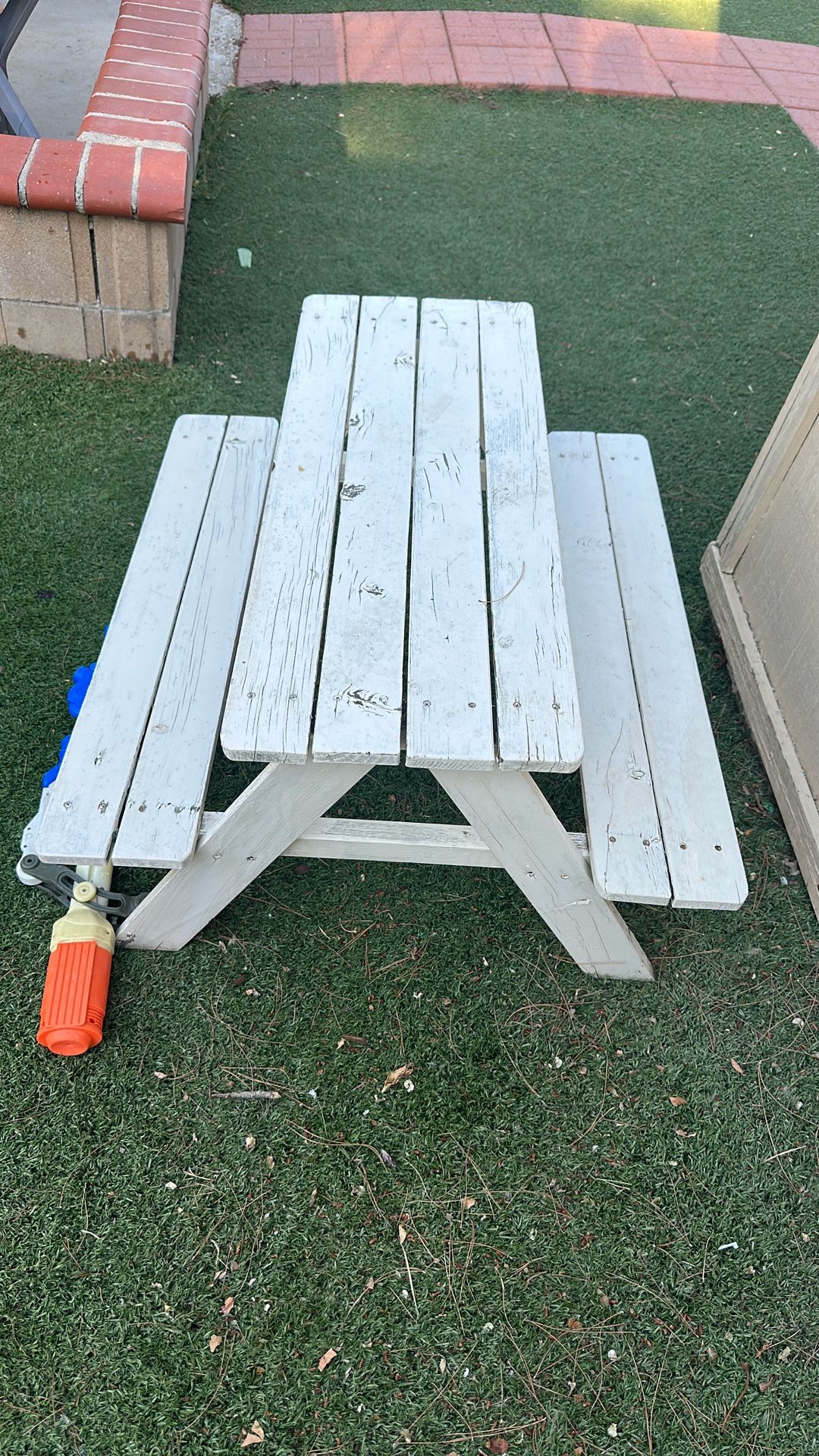 Kid’s Picnic Table 