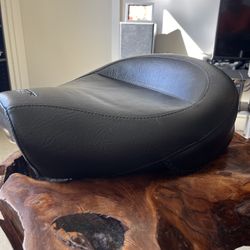 Mustang Solo Seat - Sportster 