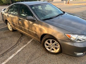 Toyota Camry Sedan