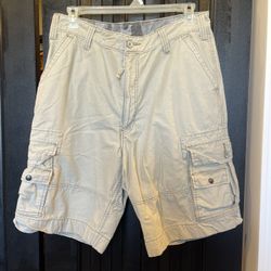 Men’s Levi’s Khaki Cargo Shorts Size 36W