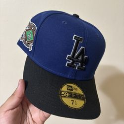 LA Dodgers Two Tone Fitted 💙 Size 7 1/4