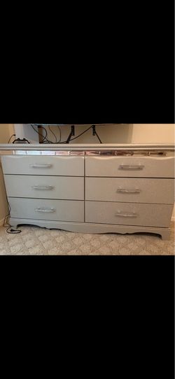 Princess dresser