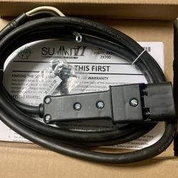 Lester Summit Yamaha 8' Two Pin DC Cord