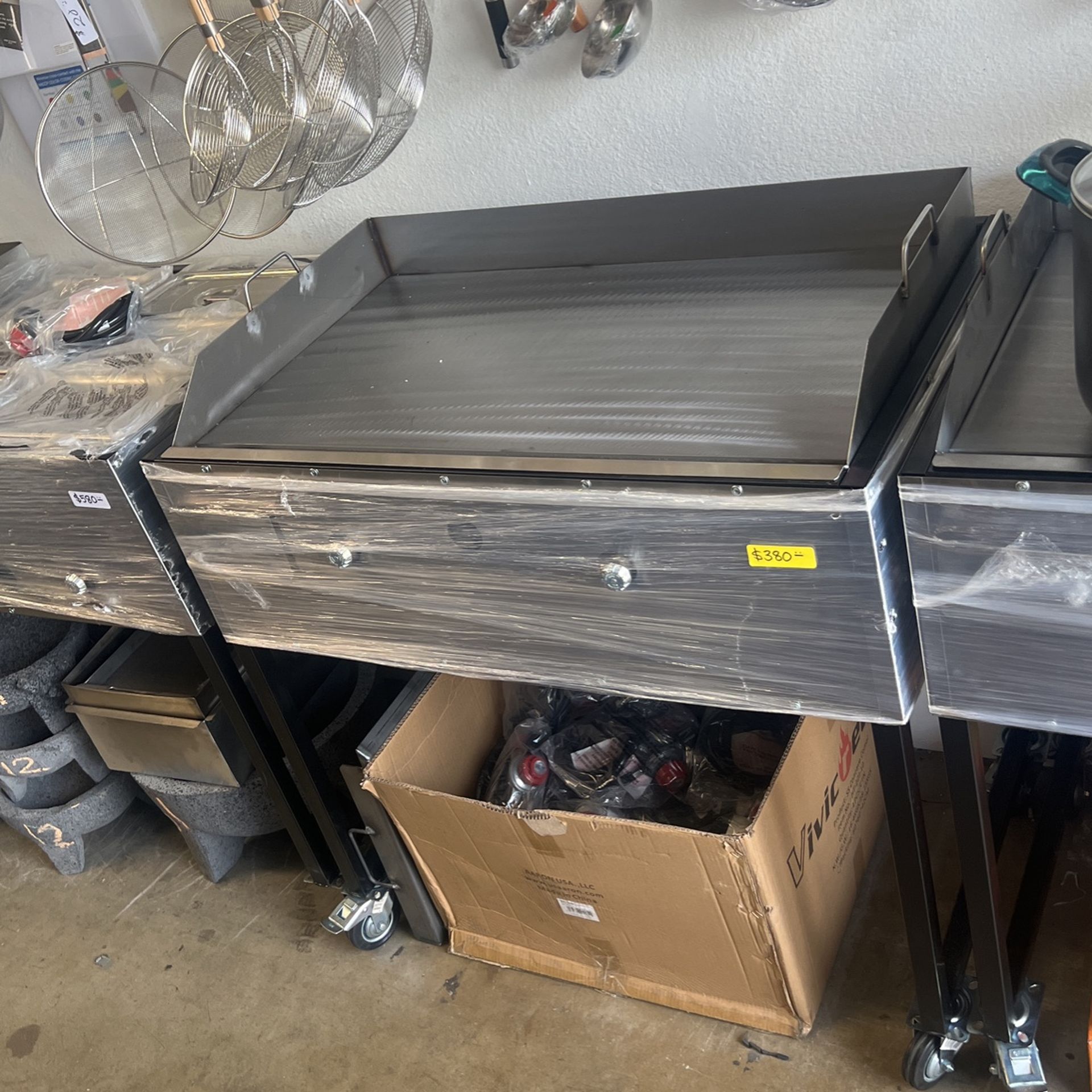 New taco carts / comales gruesos nuevos / para popusas/ taquizas /party catering 20x36 heavy duty cast iron grill 4 burners high pressure Grease tra