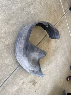 Inner liner tire guard.