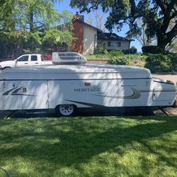 2002 Jayco Heritage Manistee Tent Trailer