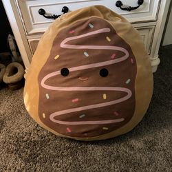 Giant Squishmallow