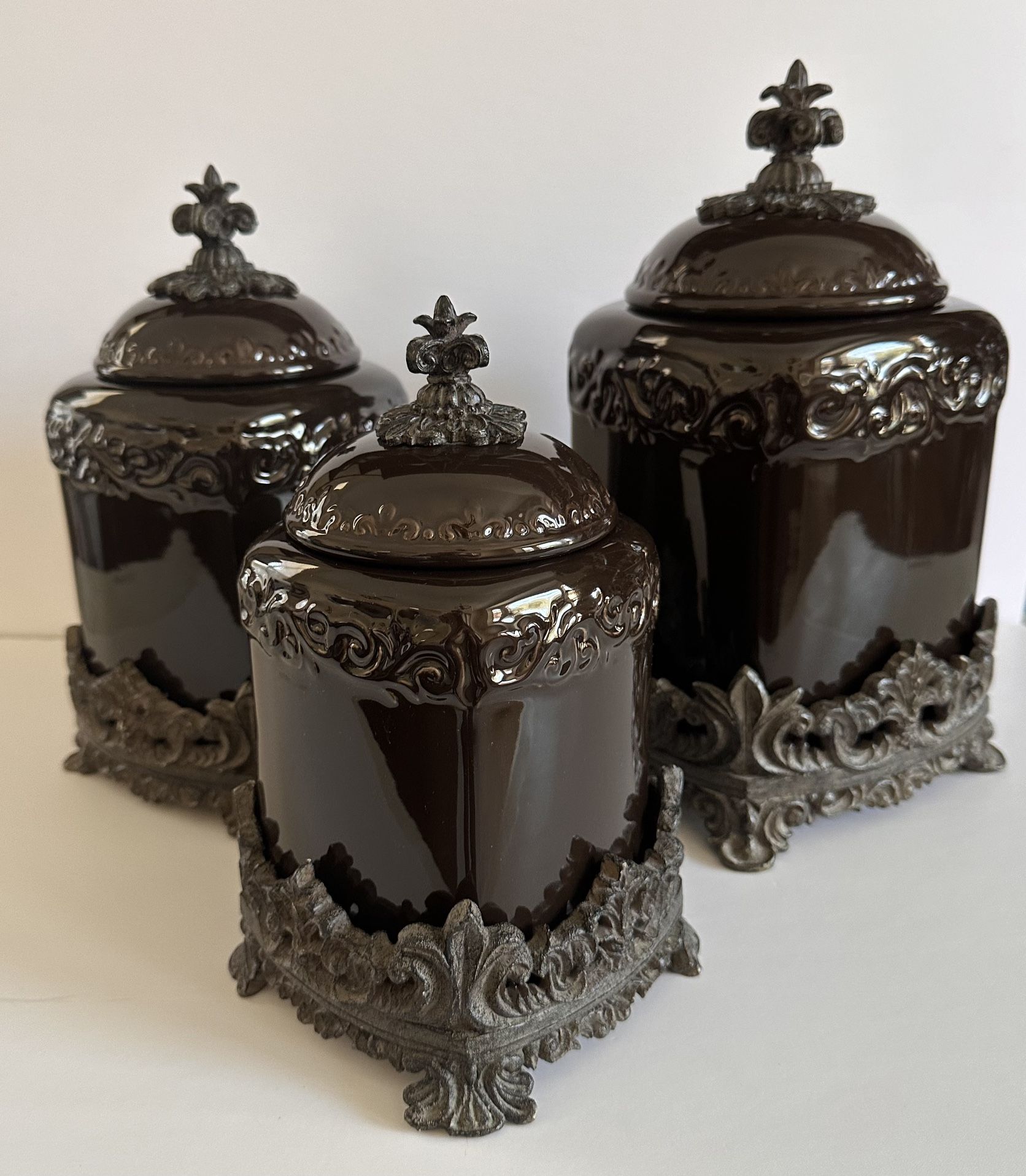 Drake Design Fleur-de-lis Canister Set