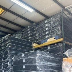 💙💙💙 QUEEN SIZE ORTHOPEDIC FIRM MATTRESS SET BLOWOUT SALE💙💙💙