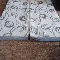 Spotless Clean Rv Mattress ITS 59x80 ITS A Queen Size They Are Together $110