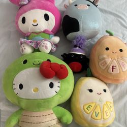 6 squish mellow plushies (no tags)  