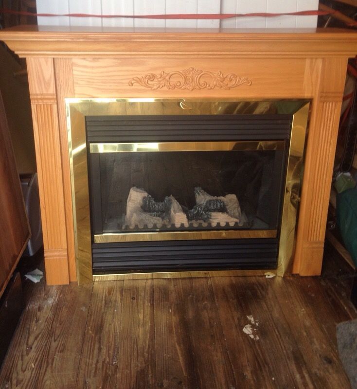 Pyro Master HEF33 Electric Fireplace for Sale in Baltimore, MD - OfferUp