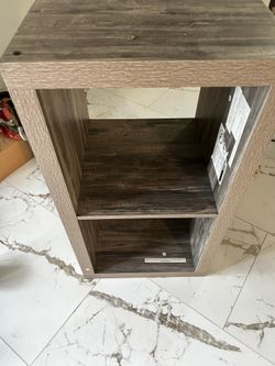 Grey Stand