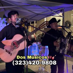 Dos músicos Chirrines 