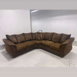 Comfy Brown Sectional Couch 