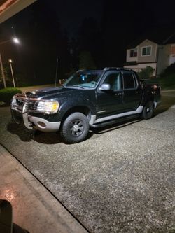 2001 Ford explorer sport track