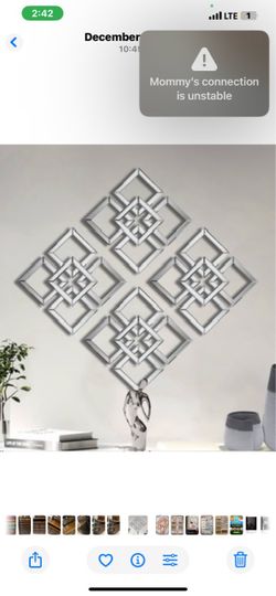 Pictures/mirrors/decor