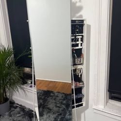 Rotating Mirror With Shelf