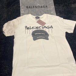Balenci Size Medium