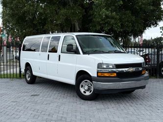 2020 Chevrolet Express 3500 Passenger