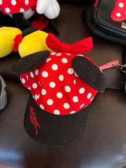 Disney Minnie hat