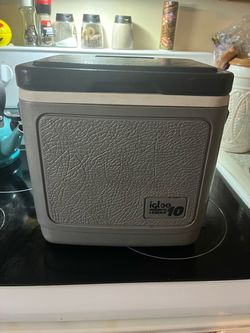 Igloo 10 lunch cooler