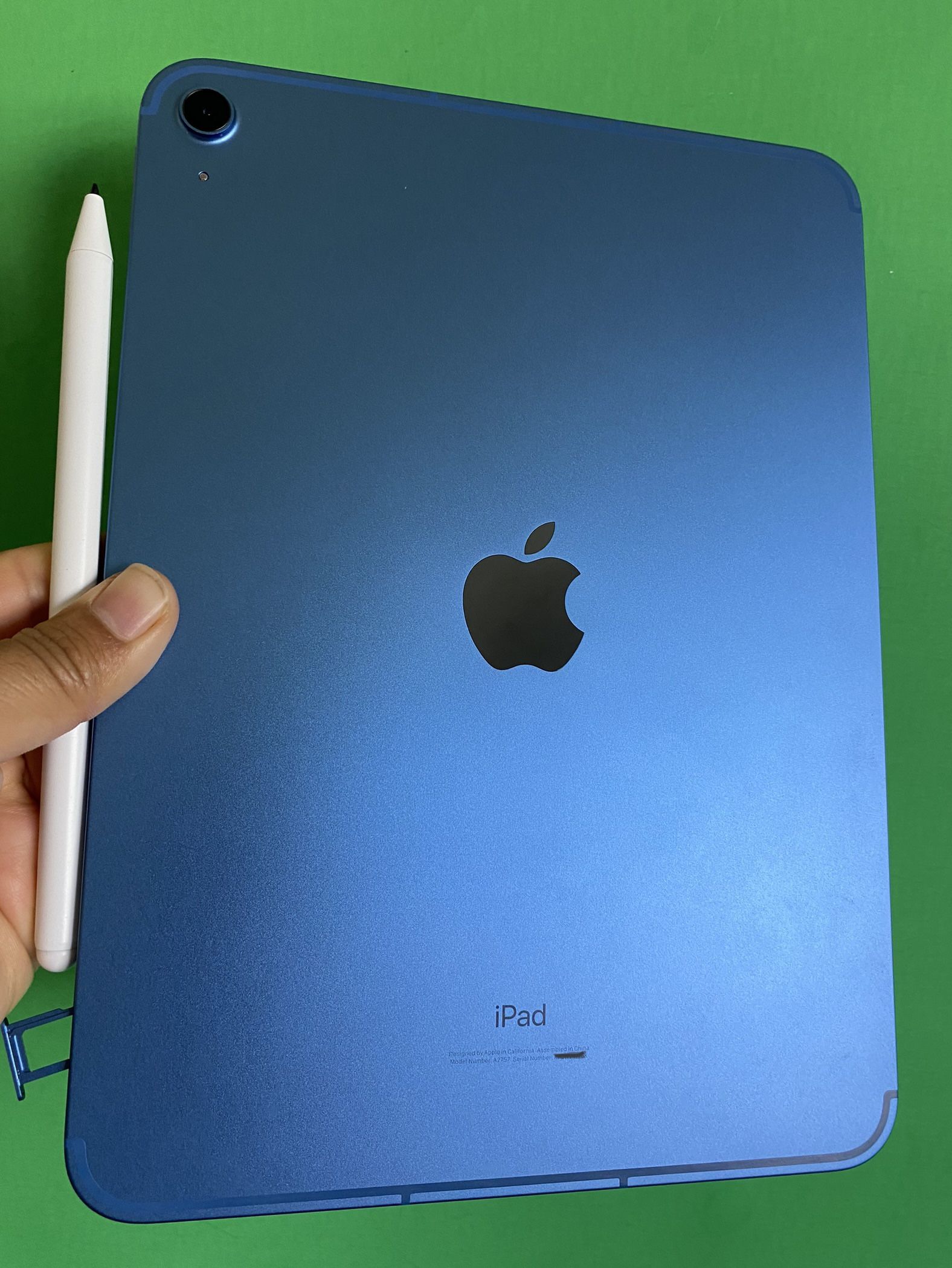 iPad セルラーモデル 10th 64GB iPad セルラーモデル 10th 64GB（Apple IPad 10th Generation