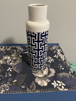 NAVY AND WHITE VASE