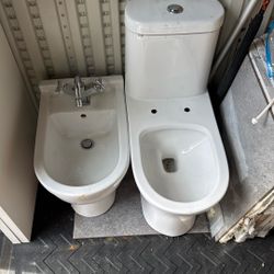 Duravit Set Toilet And Bidet
