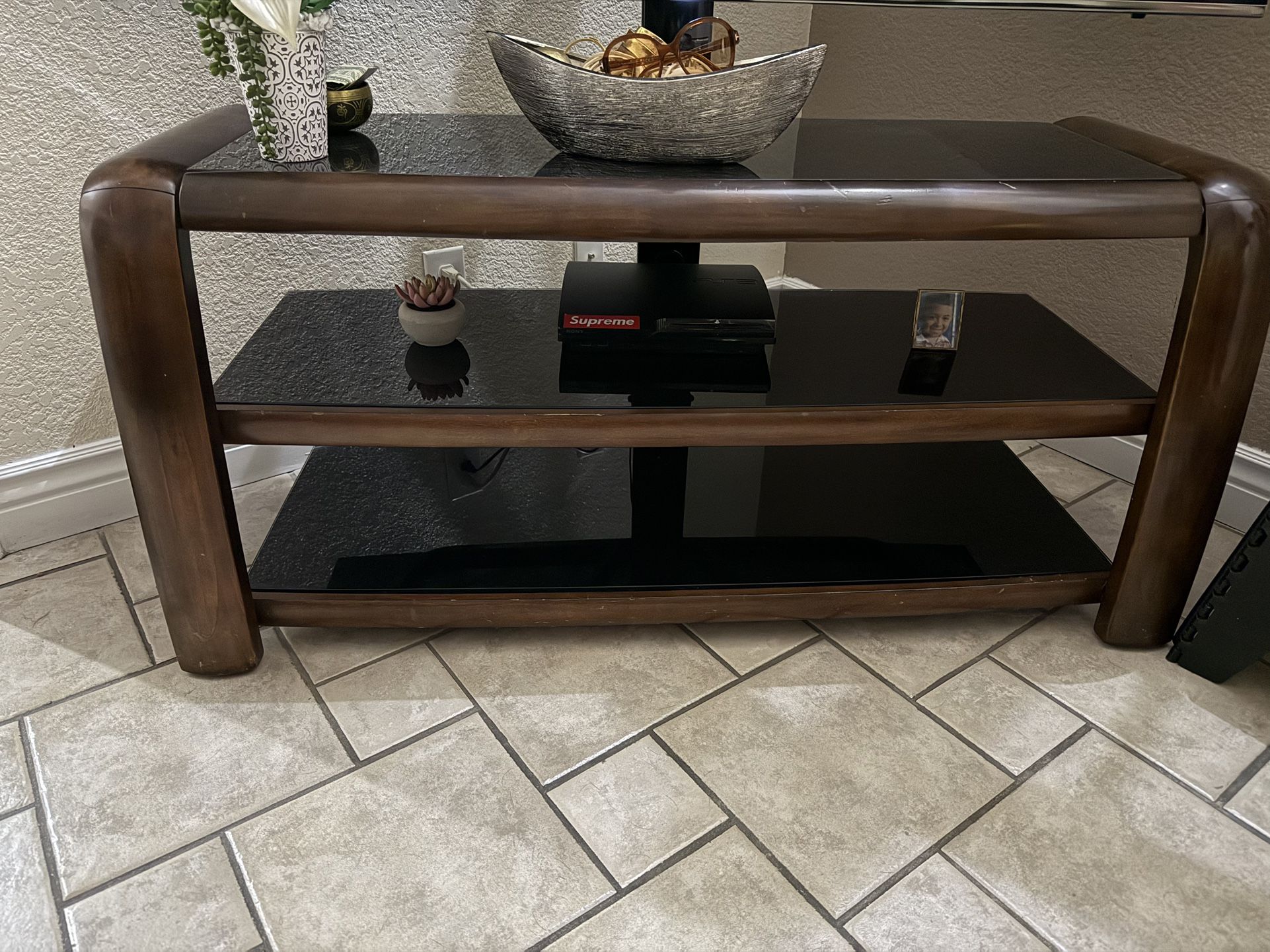 Tv Table Stand With Tv Mount On The Back
