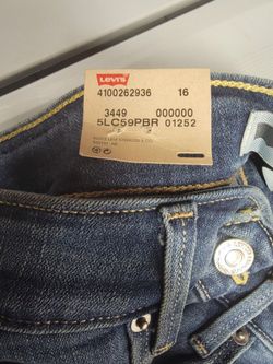 Levi's Mid Size Skinny Size 4