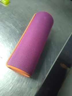 110 OBO Logitech UE Boom 2 Waterproof Bluetooth Speaker S 00151 Pink Orange for Sale in Kent WA OfferUp