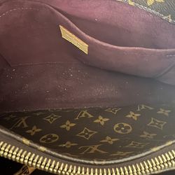 Authentic LV Bag! Great Condition