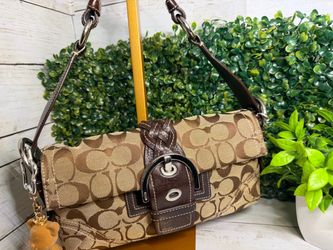 Coach Signature Canvas Shoulder Bag