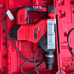 Like New Milwaukee 1 1/2” Rotary Hammer 