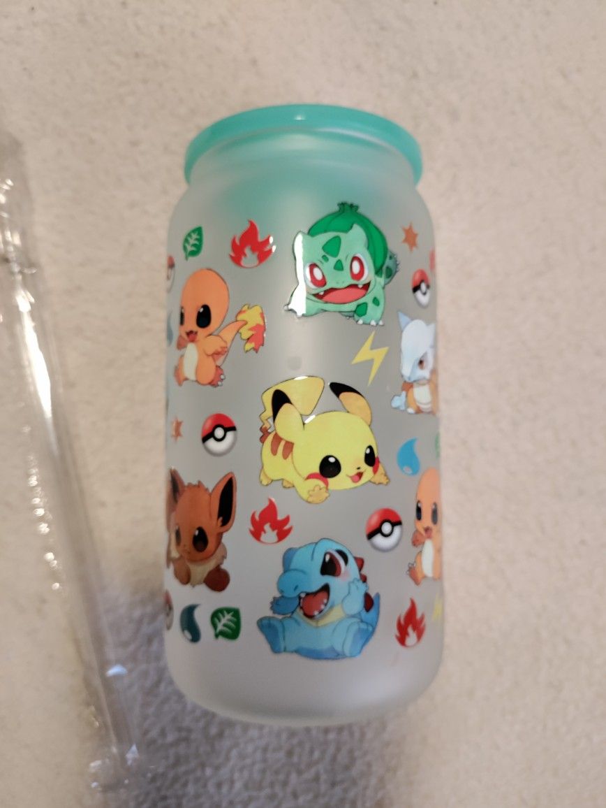 Pokemon Glass Tumbler & Straw