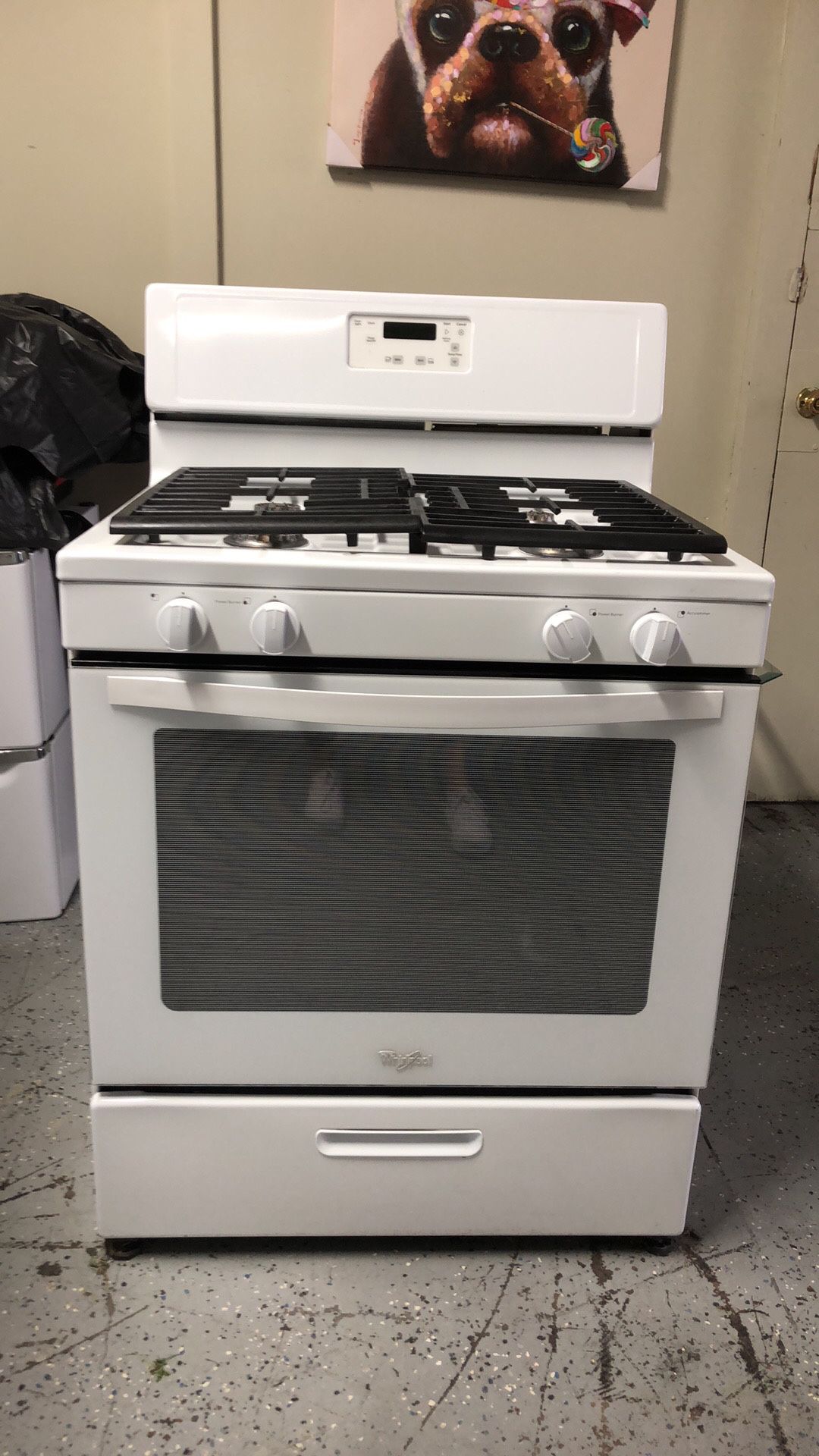 Whirlpool Gas Stove 30”Wide In White With Heavy Duty Grates