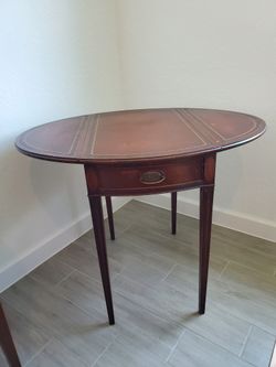 ANTIQUE PEMBROKE DROP LEAF TABLES