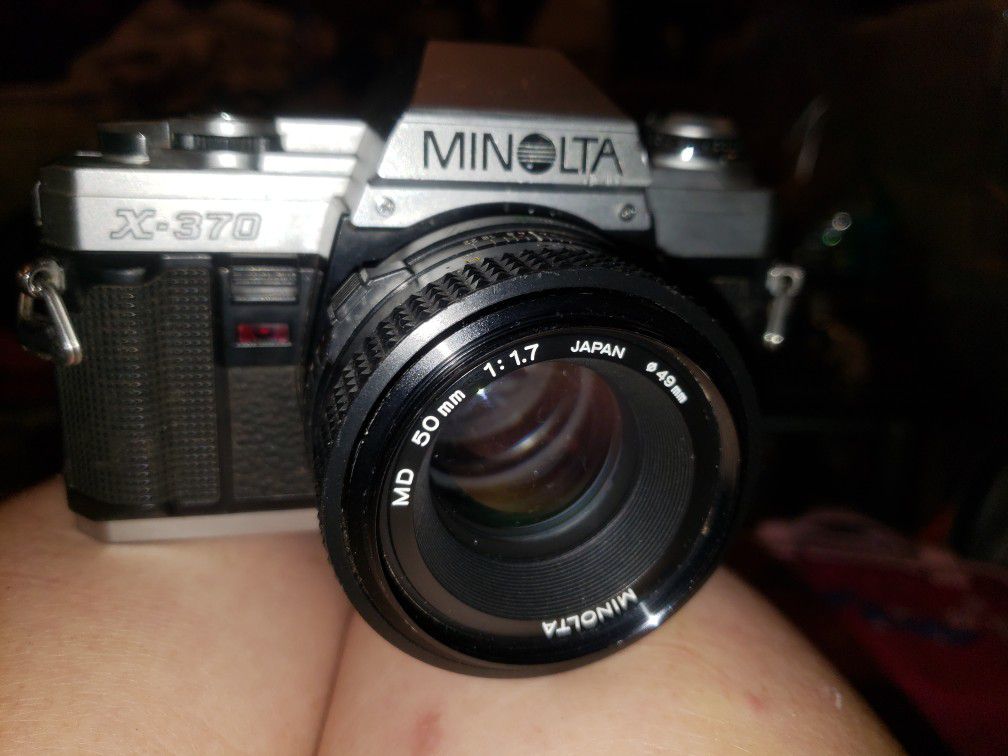 Vintage 35mm  Minolta Camera 