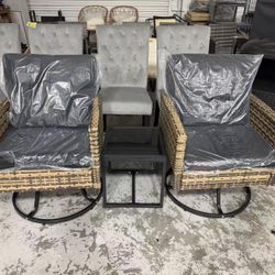 New 3 pieces Outdoor Swivel Patio Chairs Outdoor Wicker Apartment Balcony Furniture Sets