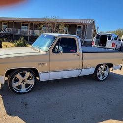 83 C10.