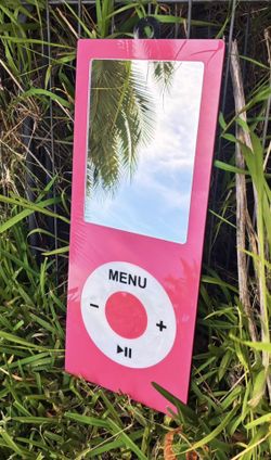 iPod y2k wall mirror