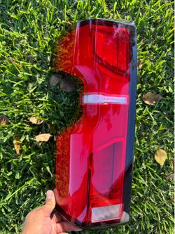 Tail light