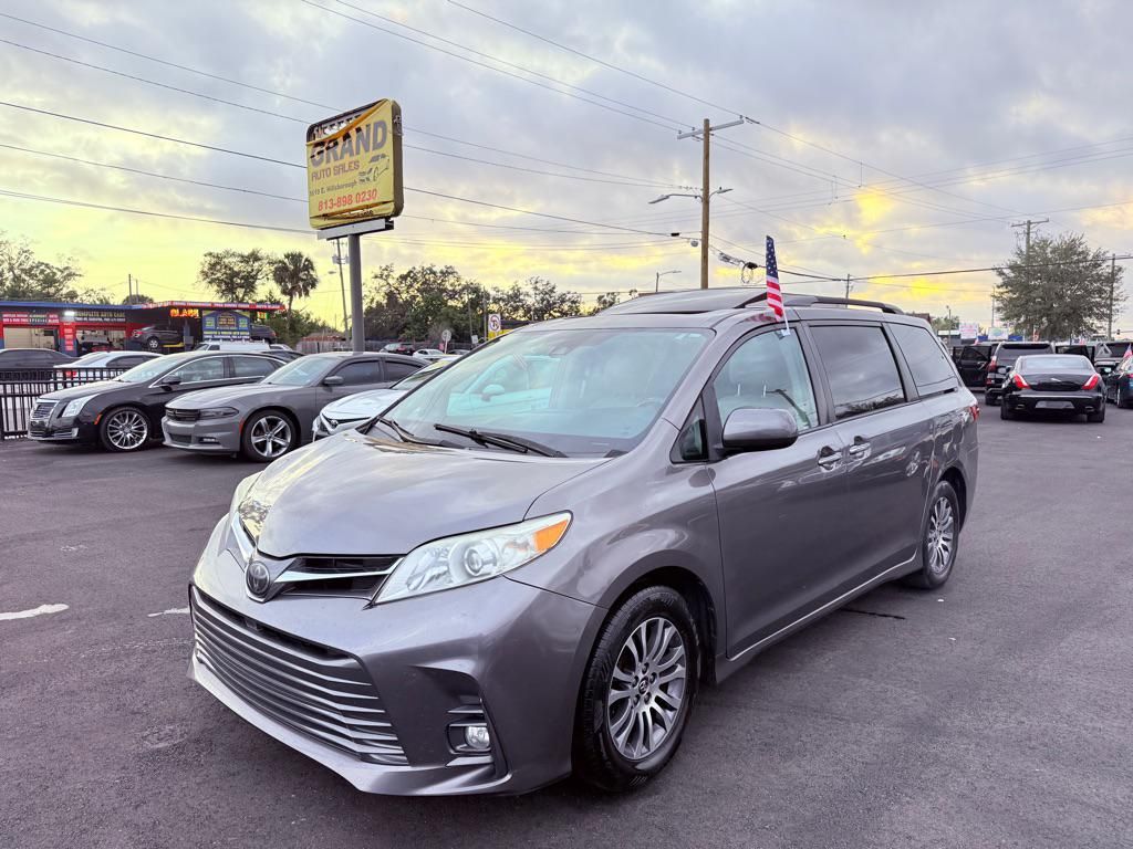 2018 Toyota Sienna