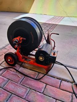 Plumbing Snake Machine