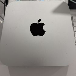Mac Mini M2 Pro Chip