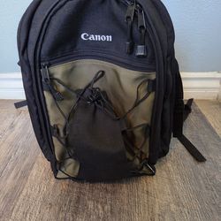 Canon Camera Backpack Black, Padded, Adjustable Dividers, Nylon