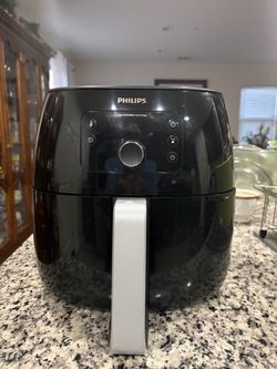 Phillip Premium Air Fryer XXL (twin TurboStar Technology - Excellent Condition