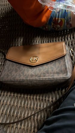 Michael Kors MK Crossbody Bag